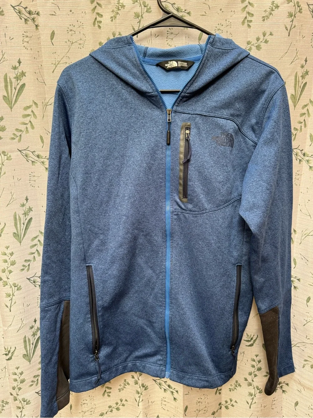 The North Face Men's Two-Tone Blue Hooded Fleece Jacket